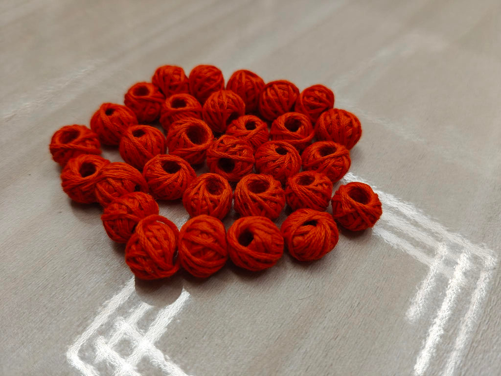 Cotton Thread Beads – Blood