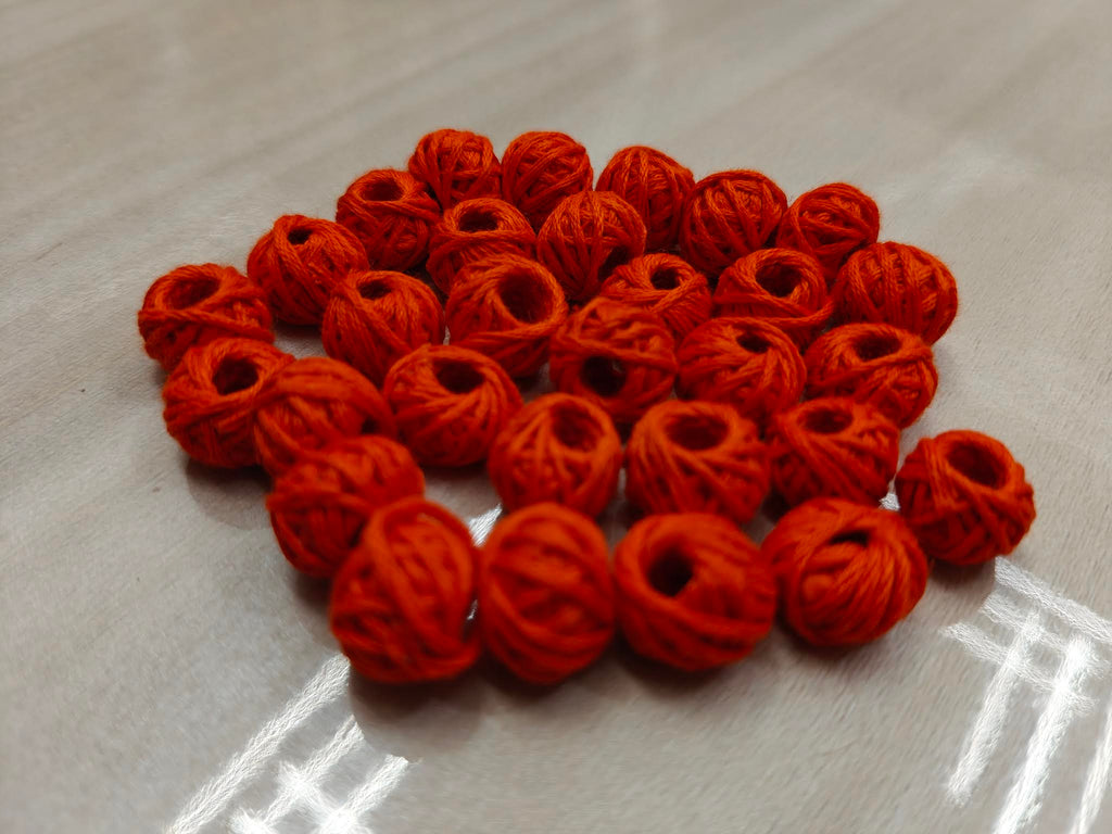 Cotton Thread Beads – Blood