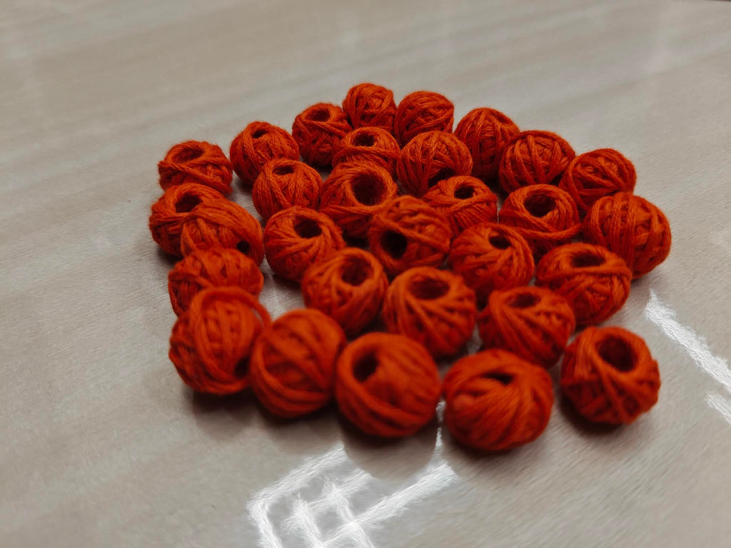 Cotton Thread Beads – Blood