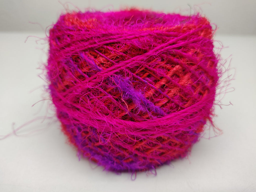 Recycled sari silk yarn Prime Pink ball - Silk-RouteIndia