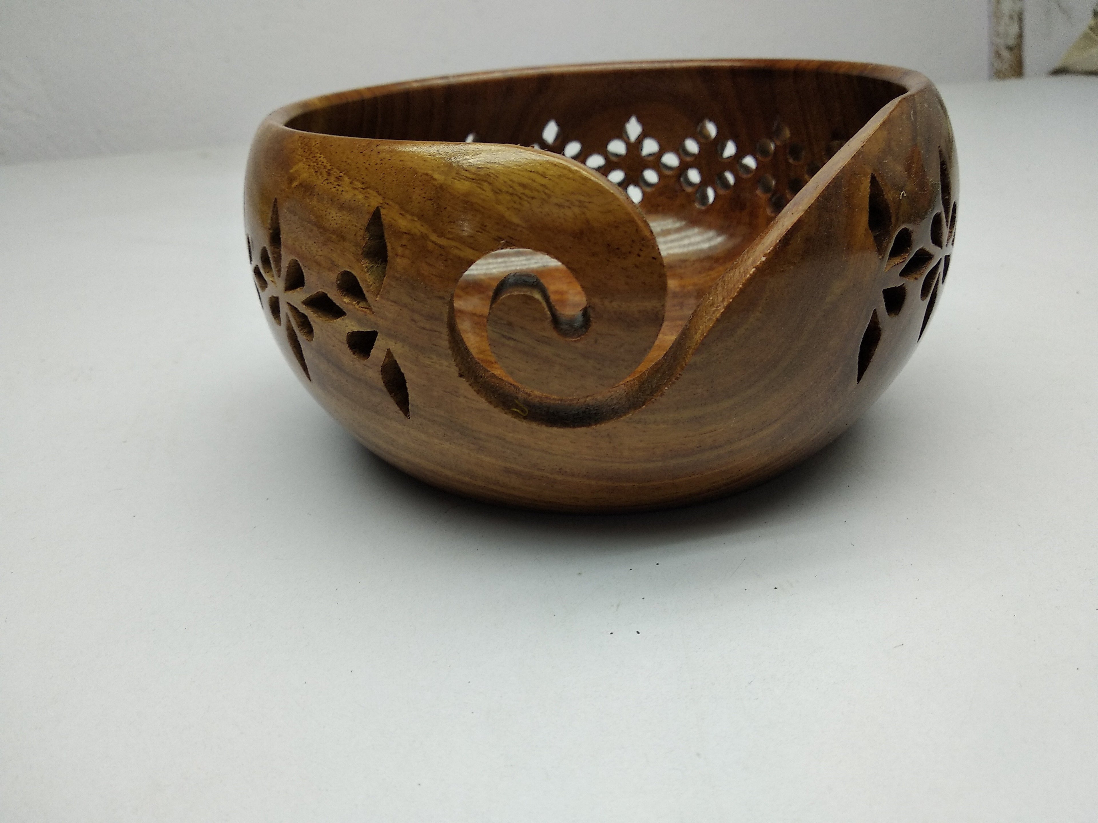 Yarn Bowl Rosewood - SilkRouteIndia