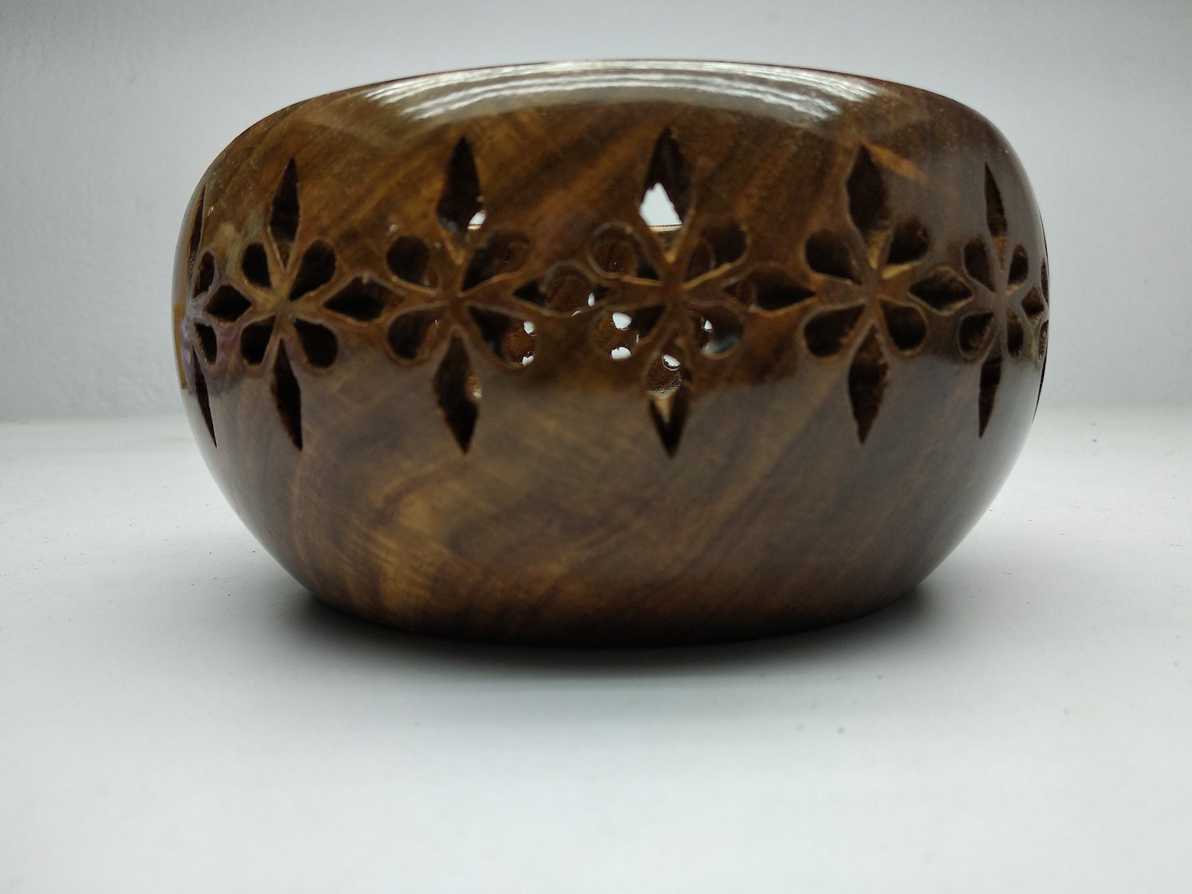 Yarn bowl - Yarn holder - Yarn cup - silkrouteindia